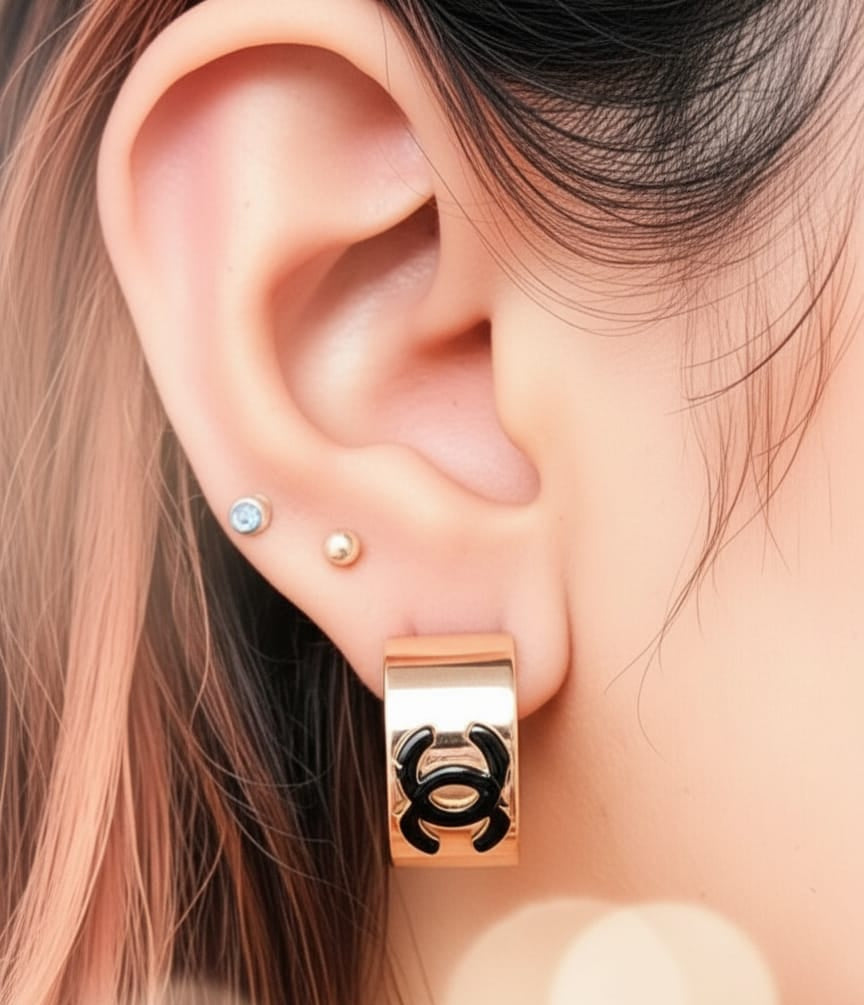 Vintage rose Gold & Black Stud Earrings