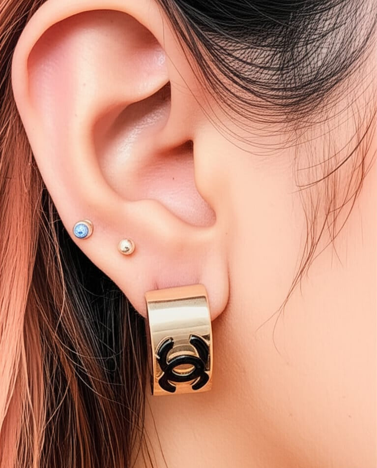 Vintage rose Gold & Black Stud Earrings