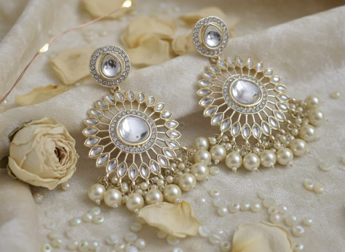 Maharani Pearl & Kundan Chandbalis