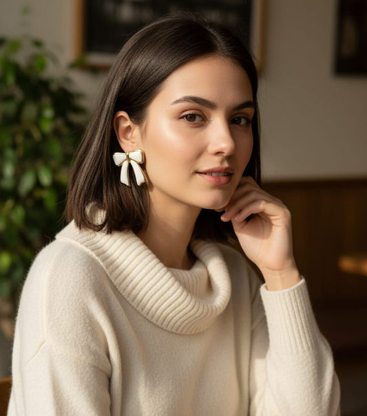 The Stella Bow Studs