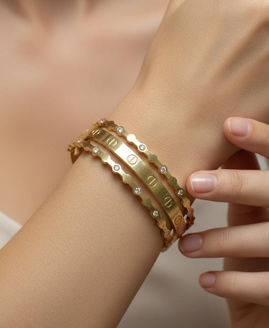 Celeste Screw Motif Adjustable Anti-Tarnish Bracelet