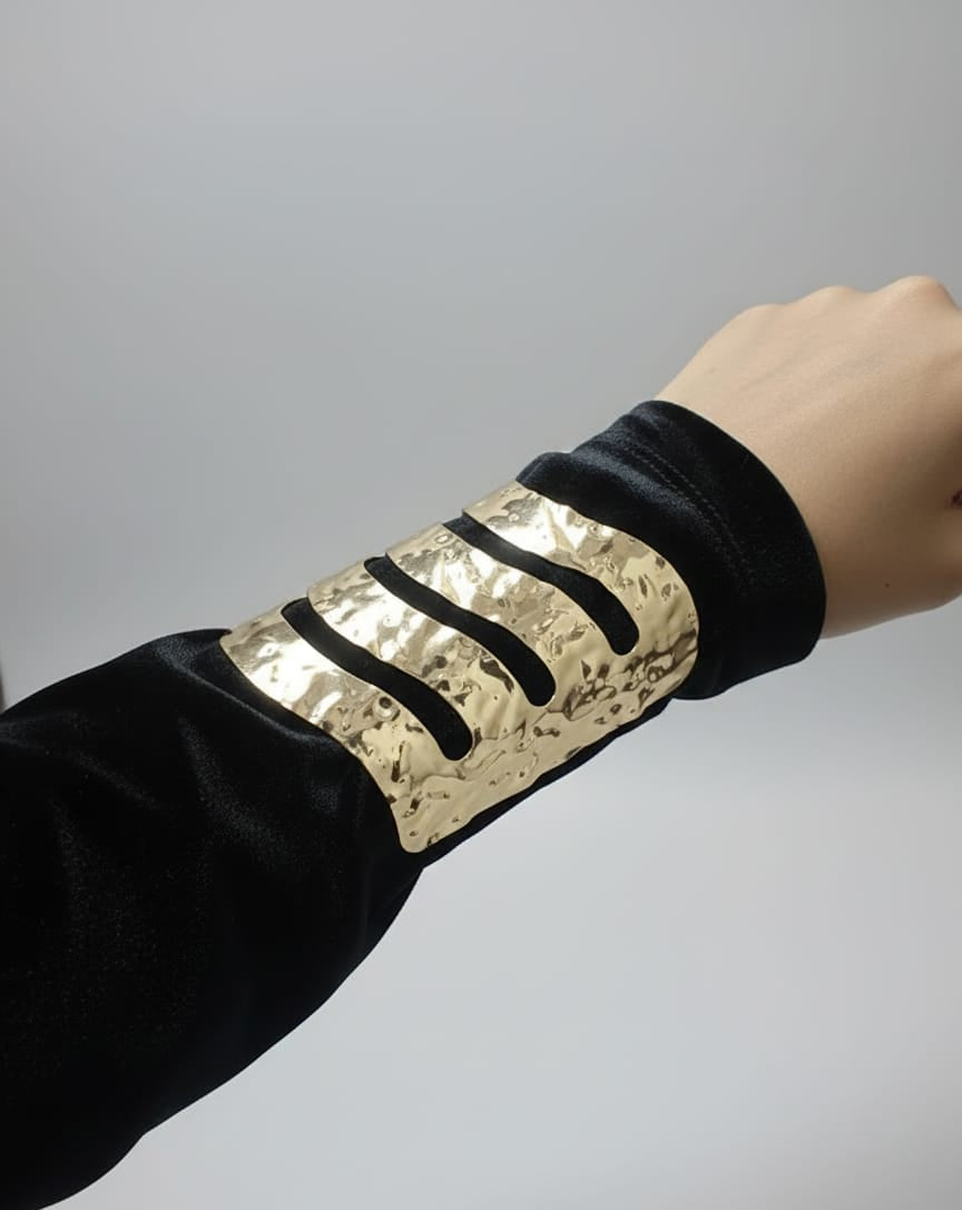 Golden Cascade Wave Adjustable Anti-Tarnish Bracelet