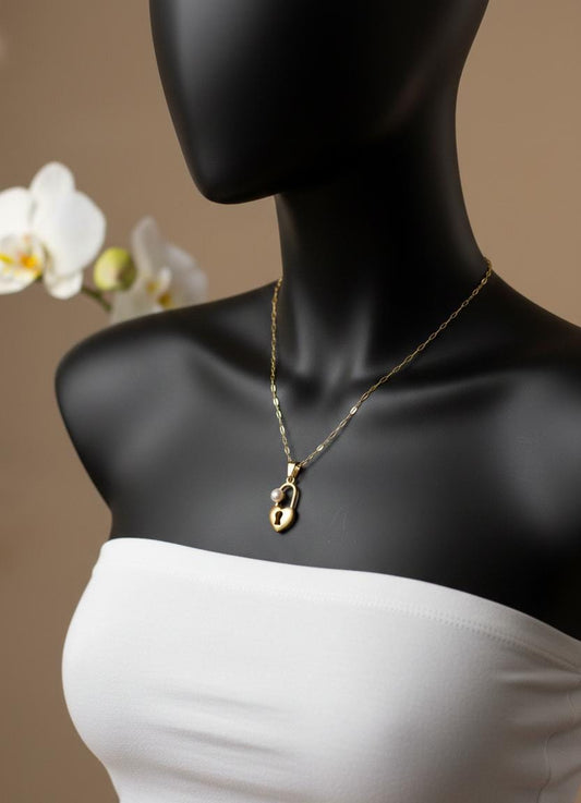 Amora Lock Anti-Tarnish Gold Pendant Necklace