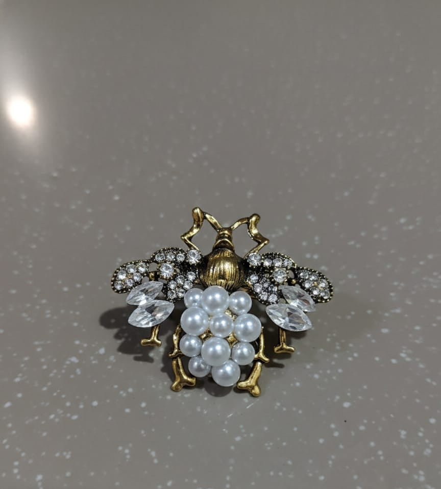 Luxury Pearl Bee Adjustable Ring – Anti Tarnish Gold Plated Crystal Statement Ring for Women