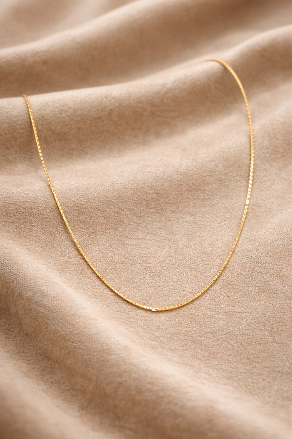 Minimal Gold Plated Sleek Chain Neckchain for Women