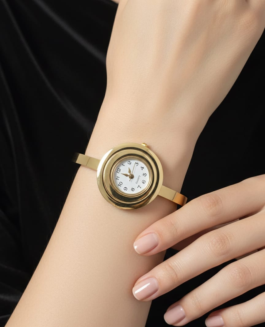 Elegant Gold Adjustable Anti-Tarnish Bracelet Watch for Women – Minimal Bangle Style Quartz Watch