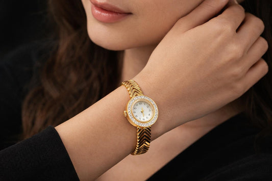 Gold Adjustable Anti-Tarnish Bracelet Watch for Women – Crystal Dial Elegant Bangle Watch