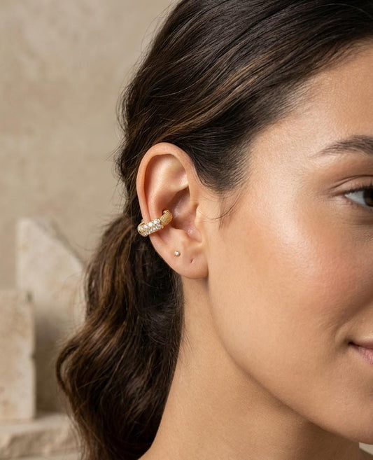 Anti-Tarnish Gold Textured Ear Cuff with Zircon – Clip-On Statement Earring (No Piercing)
