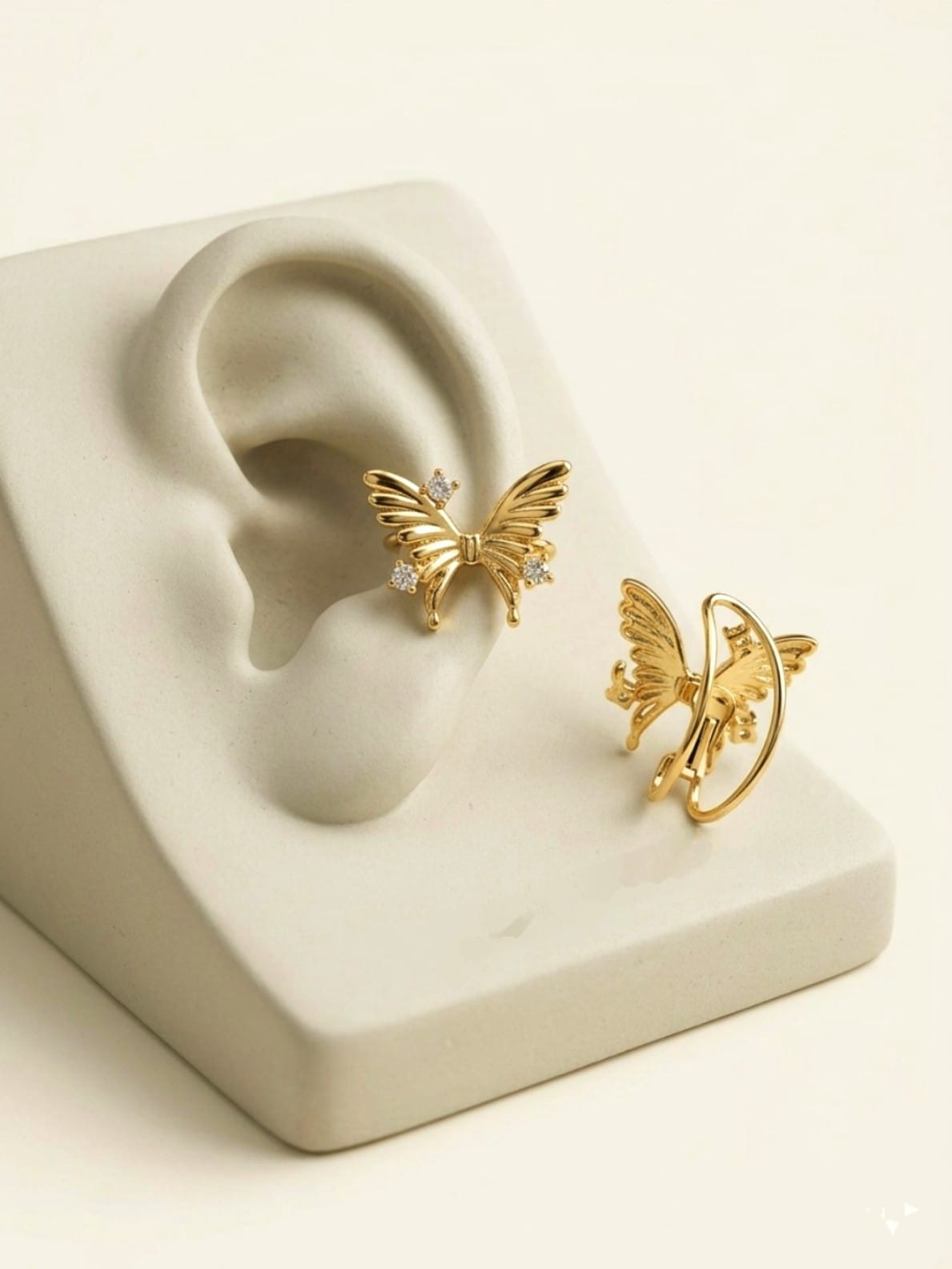 Anti-Tarnish Gold Butterfly Ear Cuff – Clip-On Minimal Statement Earring (No Piercing)