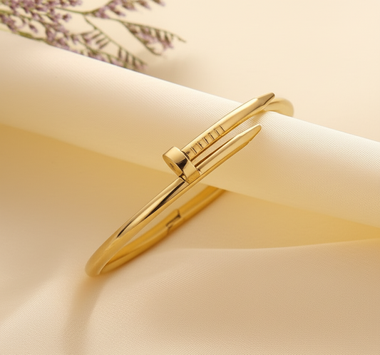 The Sculpted Nail Bangle