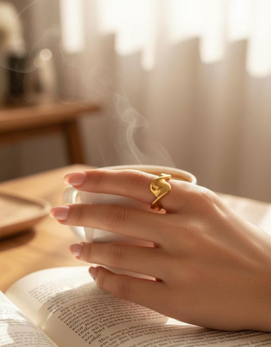 The Aurelia Twist Ring