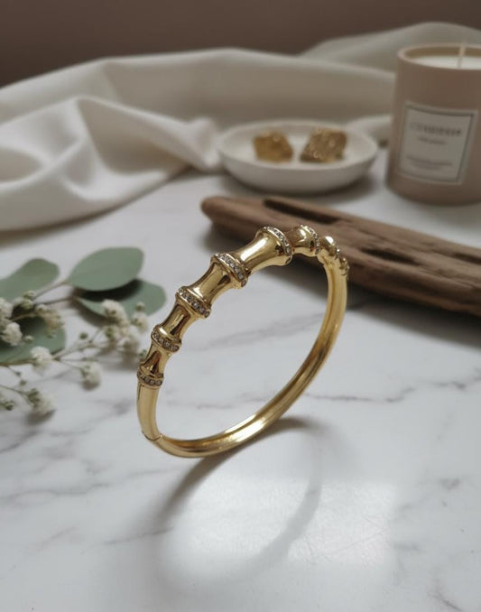 The Aura Bracelet