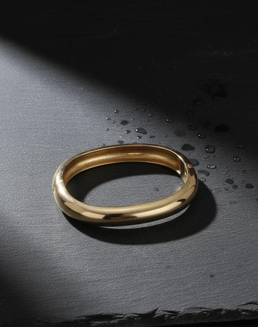 Gold Curved Bangle style bracelet