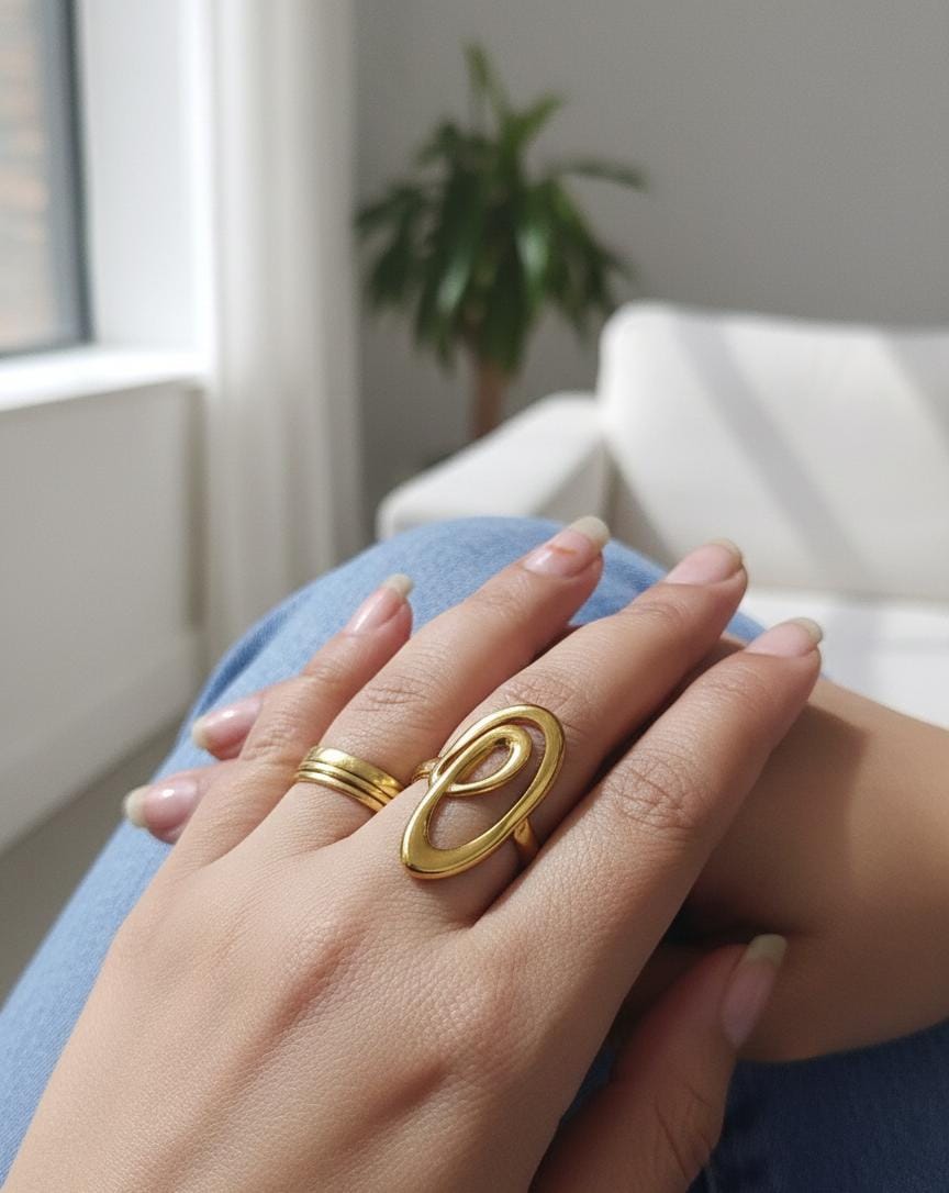 Abstract Loop Gold Statement Ring