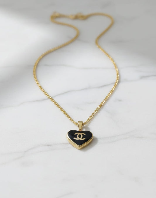 Black Heart Gold Pendant Necklace