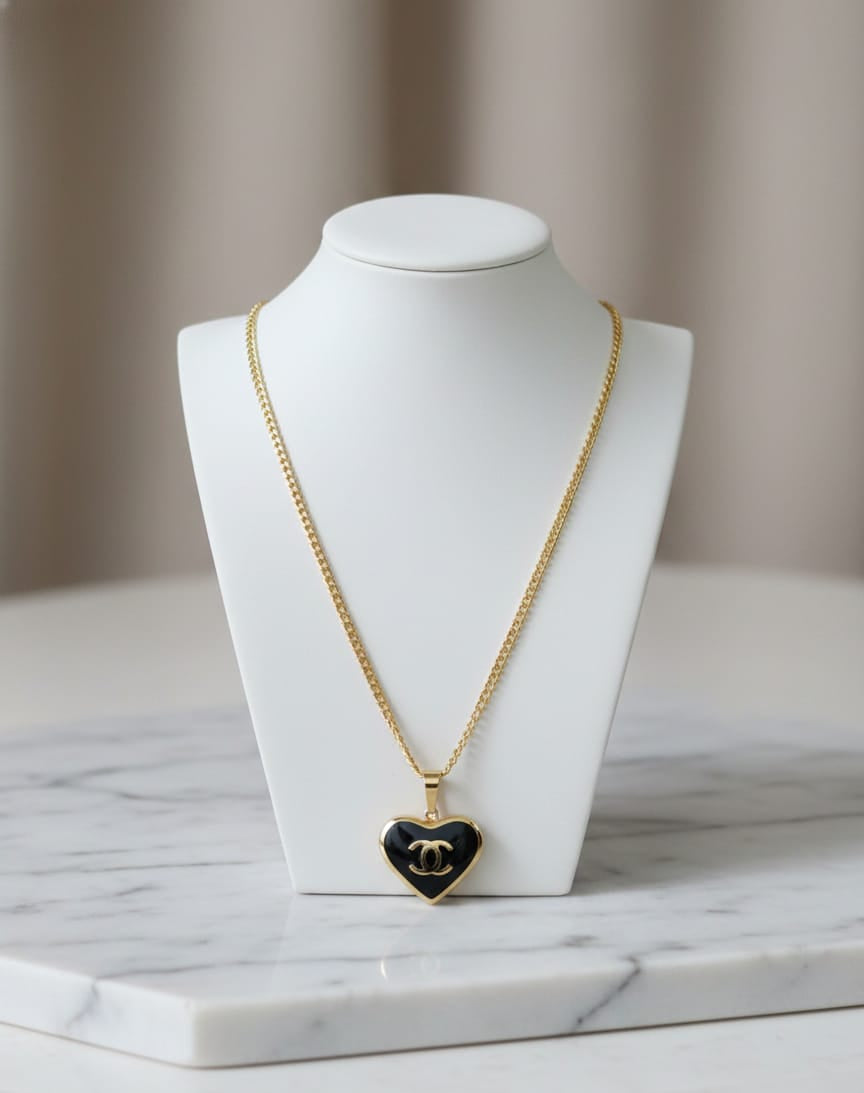 Black Heart Gold Pendant Necklace