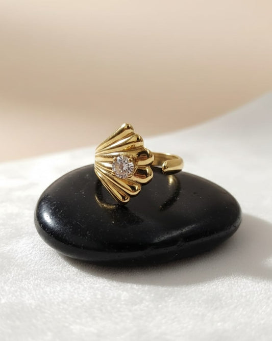 Golden Shell Solitaire Ring