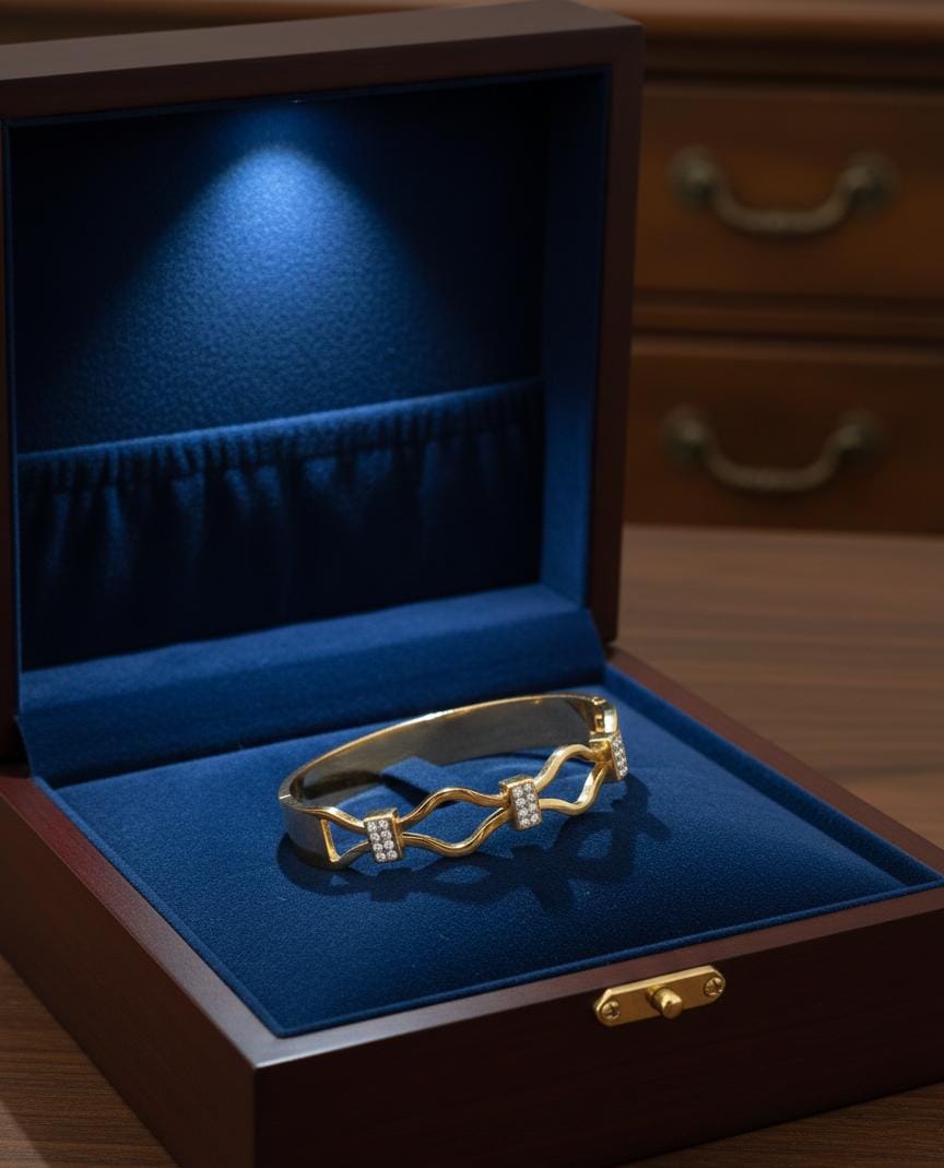 Golden Wave Crystal Adjustable Anti-Tarnish Bracelet