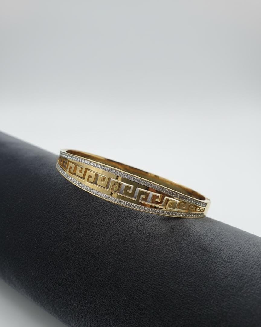 Versa Luxe Greek Pattern Adjustable Anti-Tarnish Bracelet