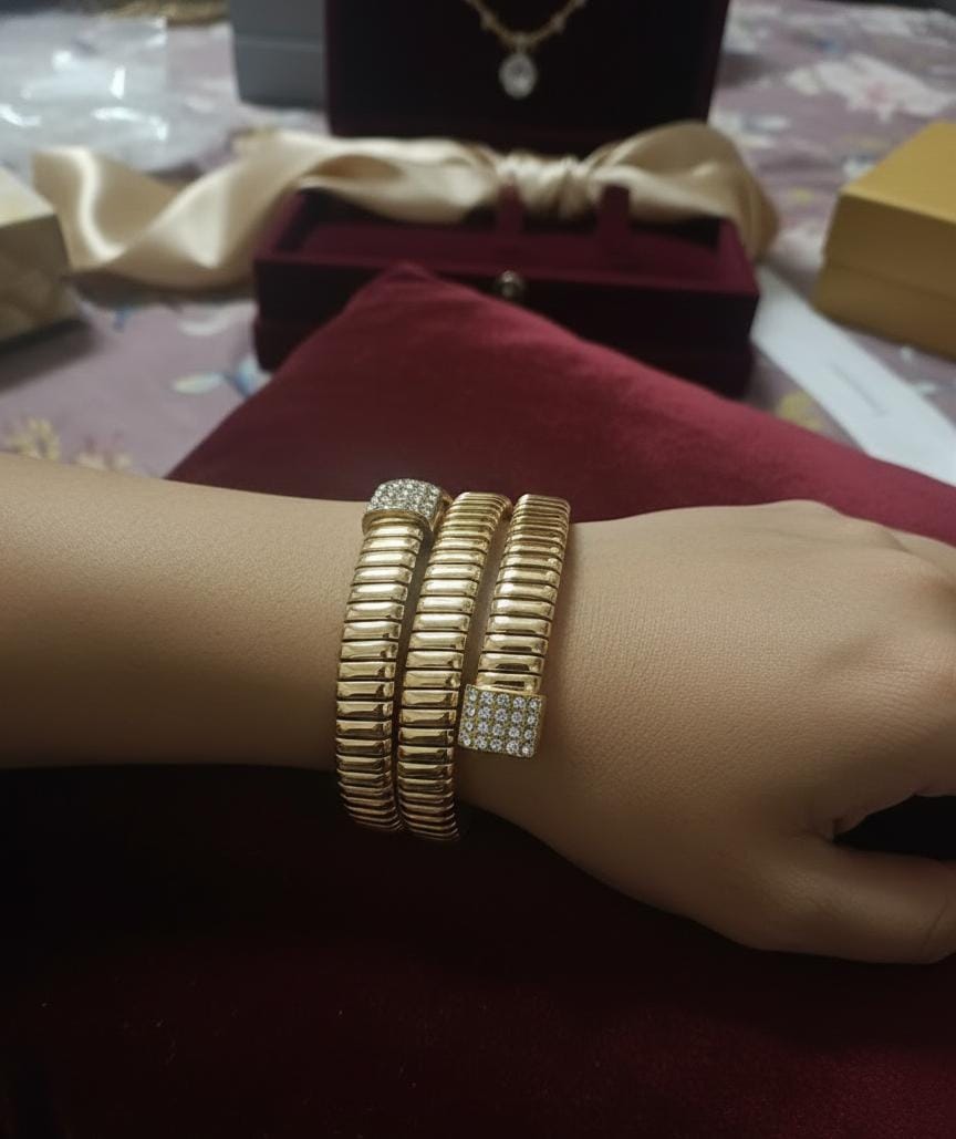 Golden Ribbed Crystal Adjustable Anti-Tarnish Bracelet