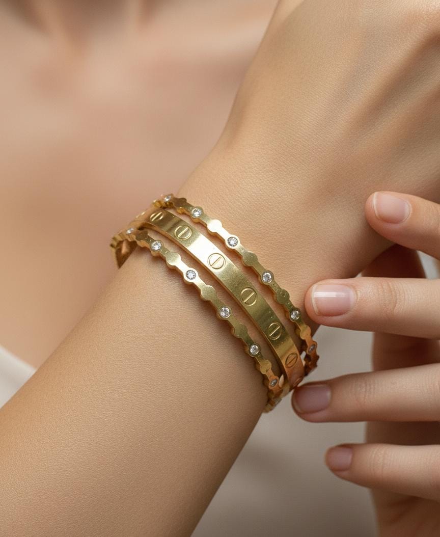 Celeste Screw Motif Adjustable Anti-Tarnish Bracelet