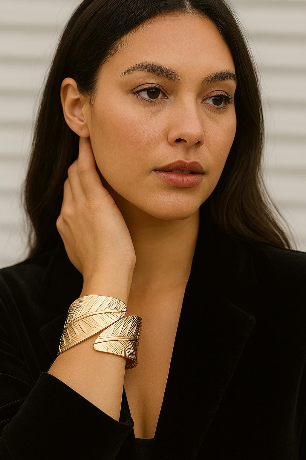 Golden Feather Leaf Adjustable Anti-Tarnish Bracelet