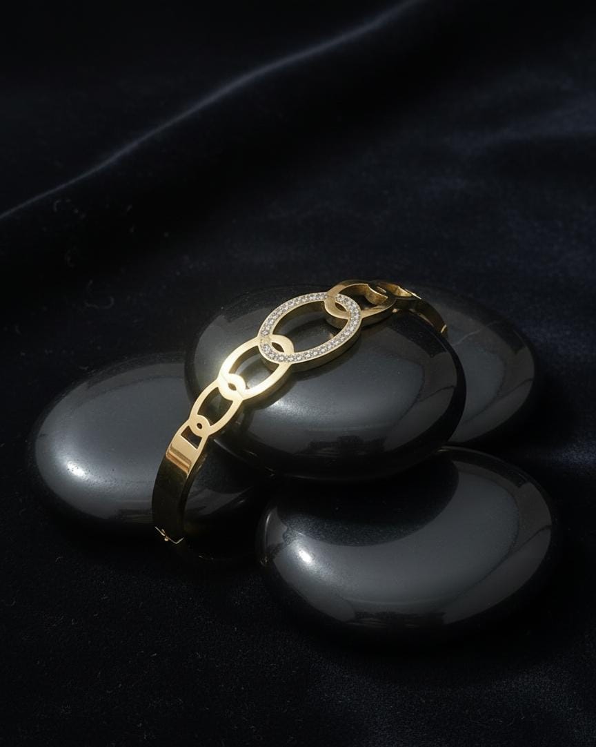 Aurora Oval Link Adjustable Anti-Tarnish Bracelet