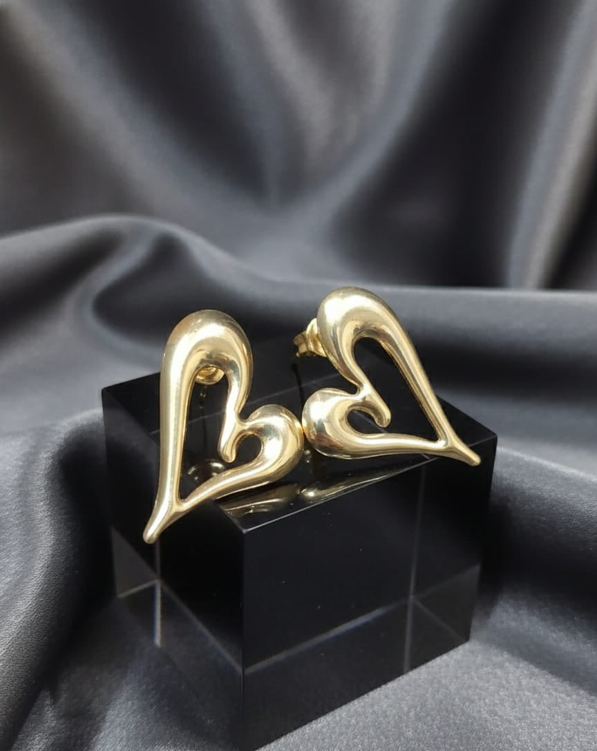 Gold-Toned Sculpted Heart Stud Earrings