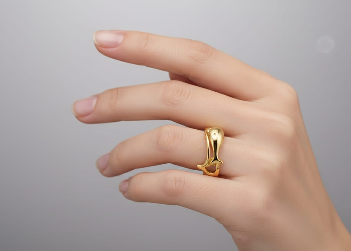 Minimal Dolphin Design Gold Tone Ring