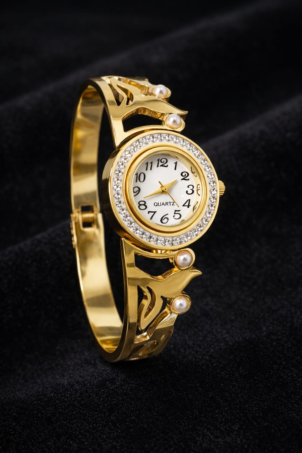 Pearlora Anti-Tarnish Adjustable Bracelet Watch