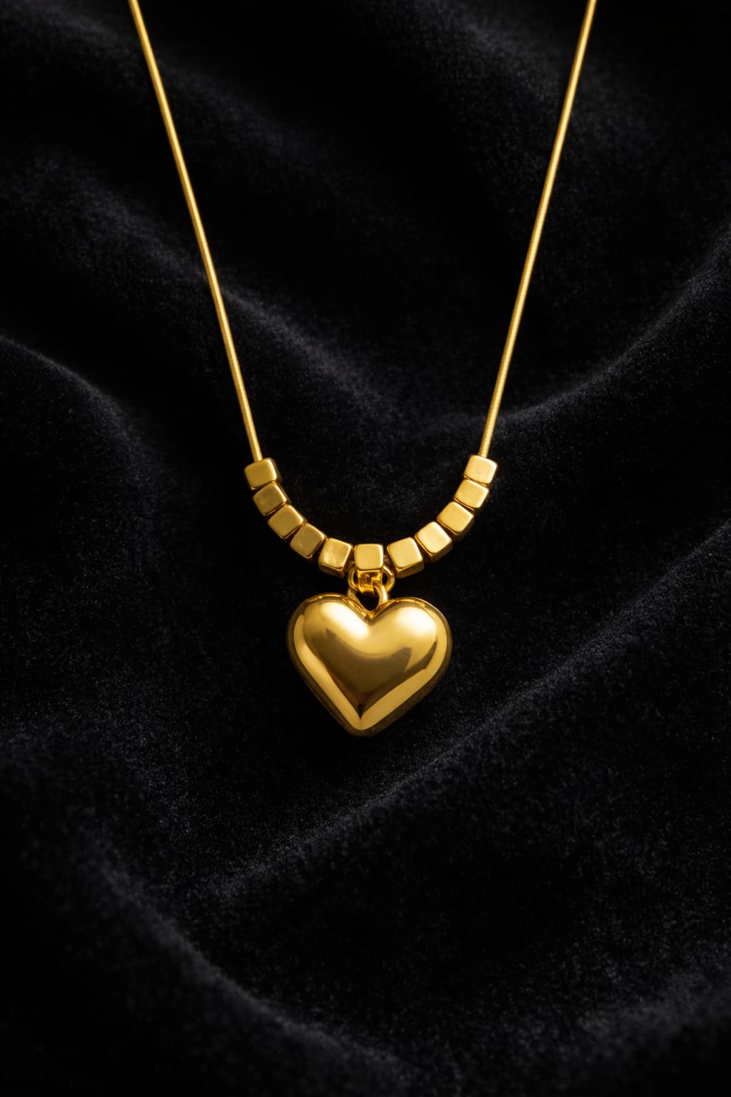Velora Heart Anti-Tarnish Gold Pendant Necklace