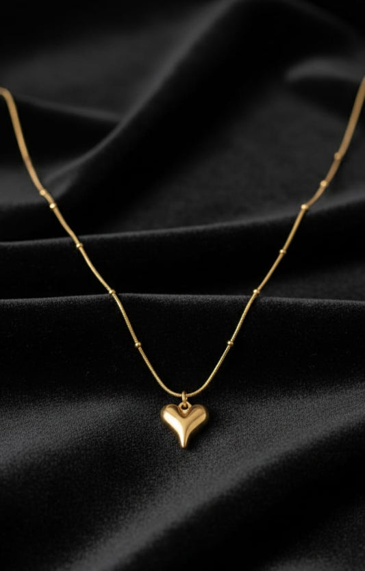 Golden Heart Minimal Anti-Tarnish Necklace
