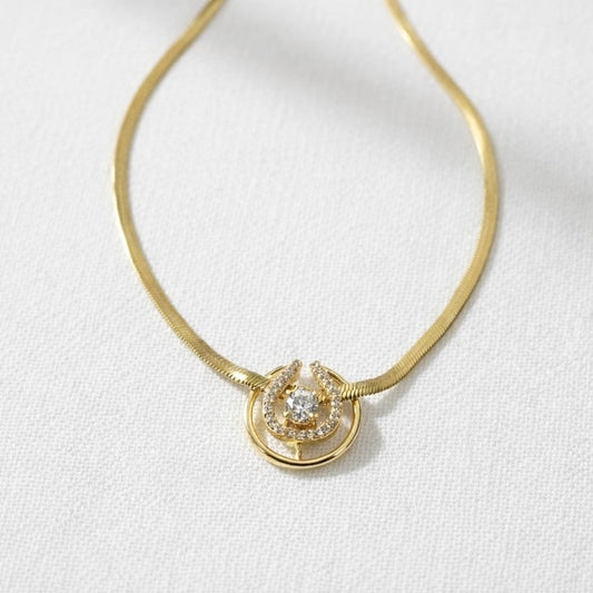 Modern Gold Crystal Circle Anti-Tarnish Necklace for Women – Minimal Statement Pendant Chain