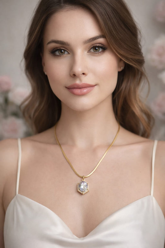 Luxury Gold Hexagon Crystal Anti-Tarnish Necklace for Women – Geometric Statement Pendant Chain
