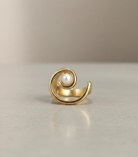 Anti Tarnish Gold Pearl Swirl Ring for Women