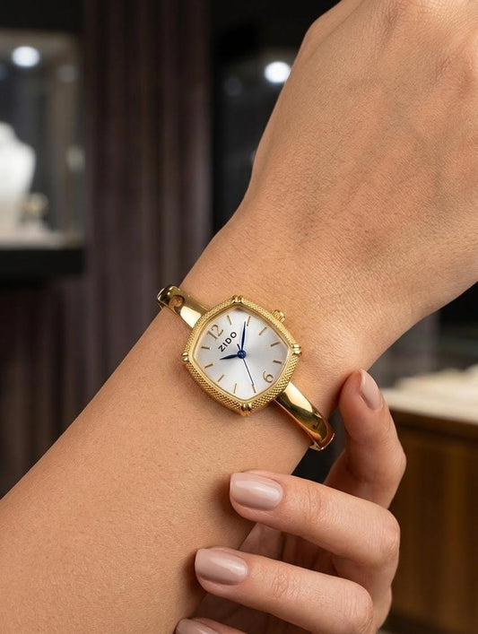Anti-Tarnish Gold Bracelet Watch for Women – Openable Bangle Style Luxury Wrist Watch